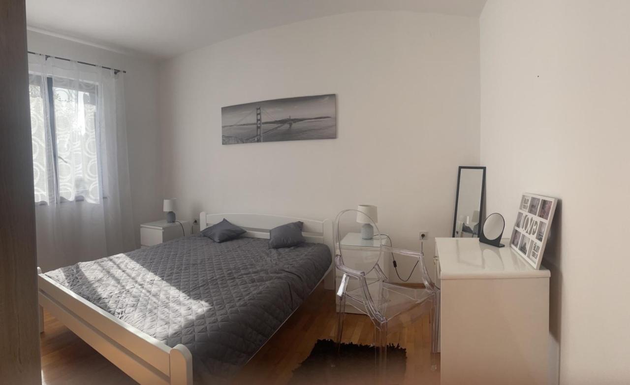 Apartment Greta ラビン エクステリア 写真